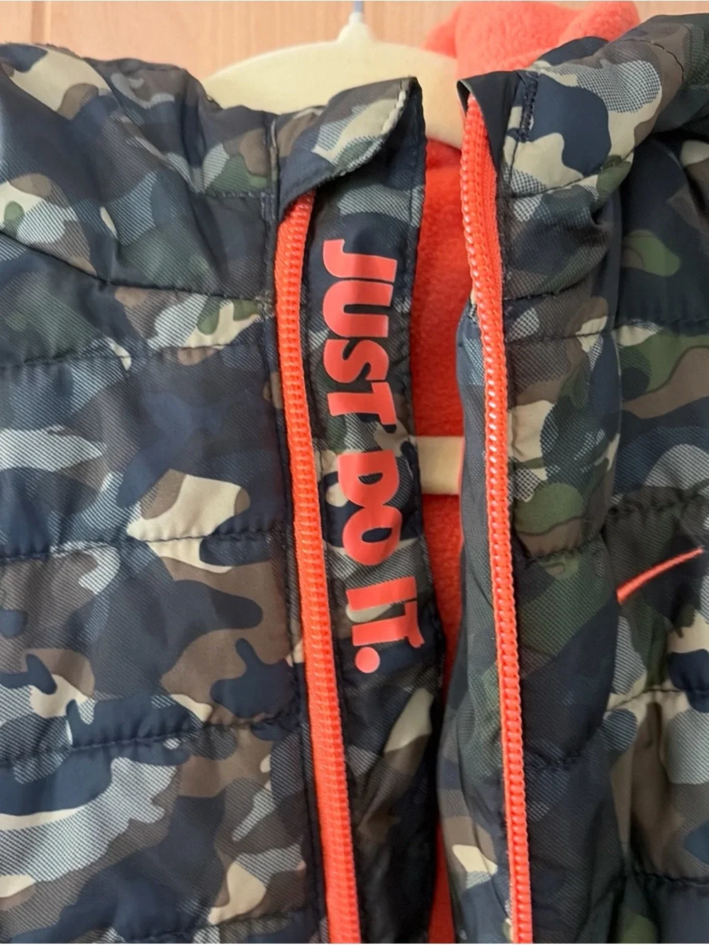 Nike Toddler Size 12 Months Green Camo Zip Up Hooded Puffer Jacket
